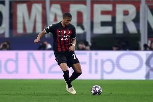 记者：纽卡已为佳夫向米兰报价3000万欧，尤文也有意这位德国后卫